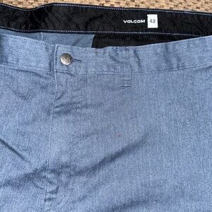 Men’s volcom shorts